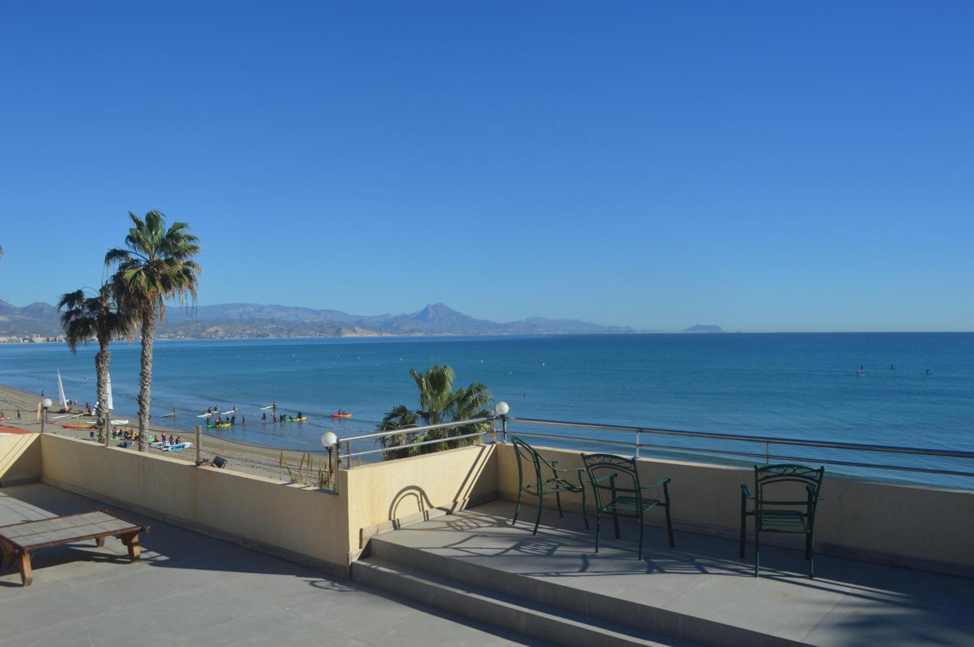 Excepcional Apartamento Amanecer Al Borde De Playa Y Mar, En Chalet Roquetes Alicante Exterior photo